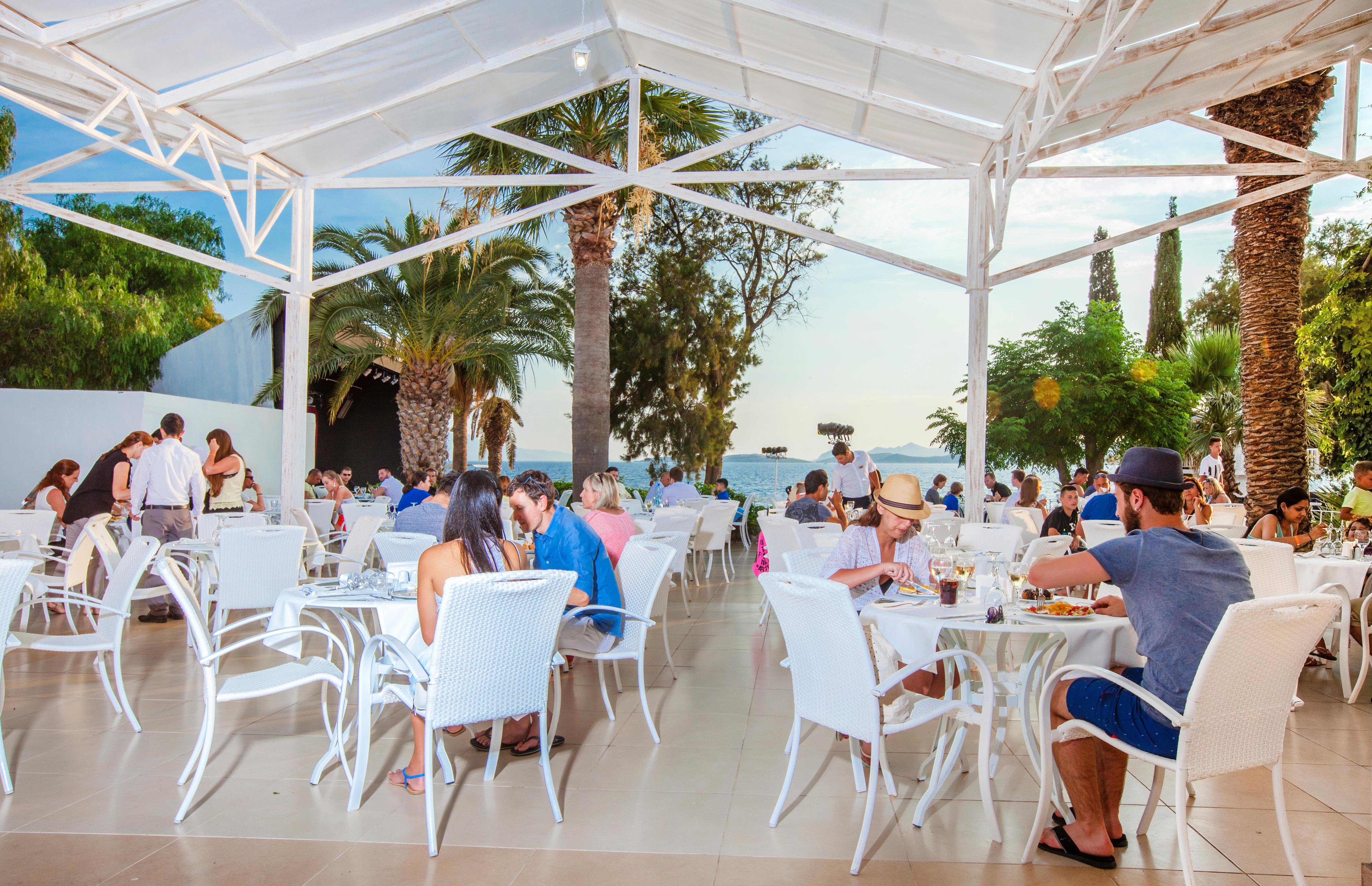 라브란다 Tmt 보드룸 리조트 Bodrum 외부 사진 Restaurant in the resort