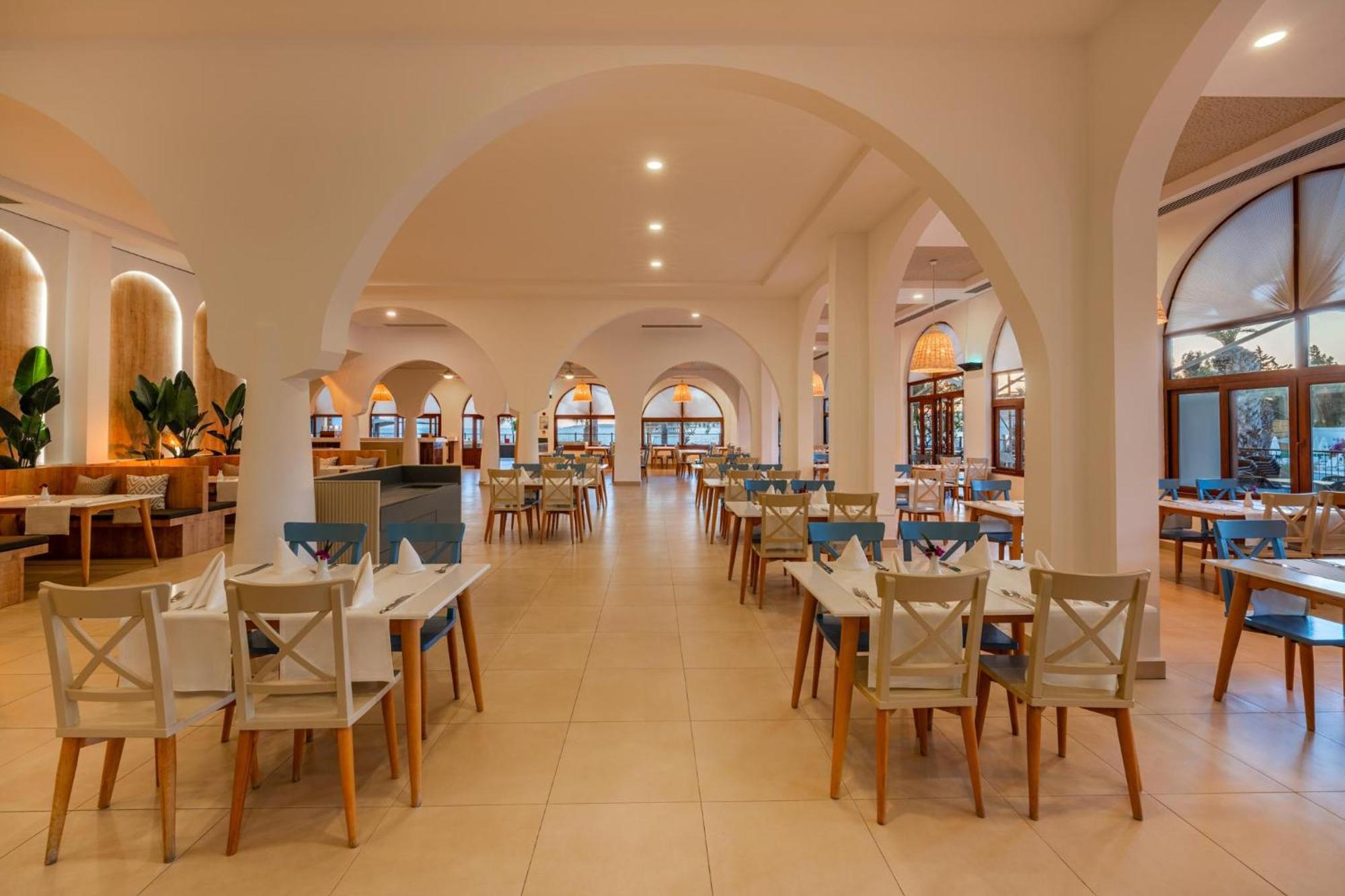 라브란다 Tmt 보드룸 리조트 Bodrum 외부 사진 The restaurant at the hotel